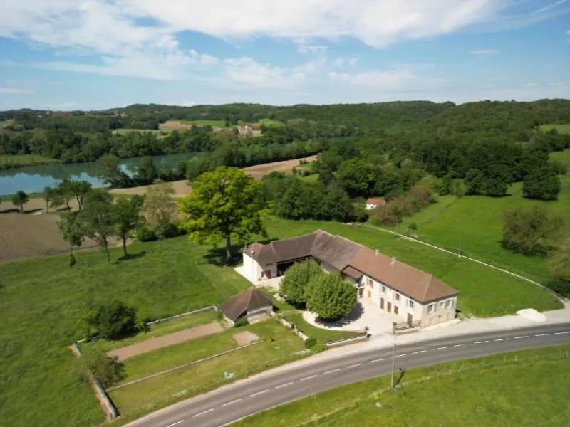 Bed & Breakfast Gites Et Chambre D'Hotes Le Vieux Chene Lhuis France